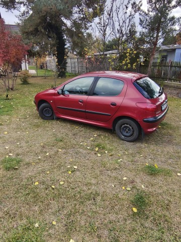 Konin. Sprzedam Peugeot 206.  Rok produkcji 2000. Cena 2000