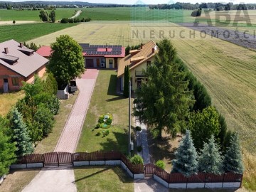 Chrząblice gm. Brudzew - parter + poddasze użytkowe