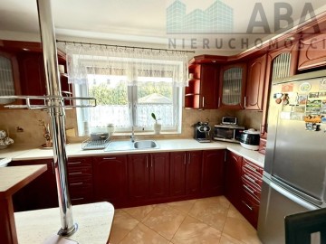 Chrząblice gm. Brudzew - parter + poddasze użytkowe