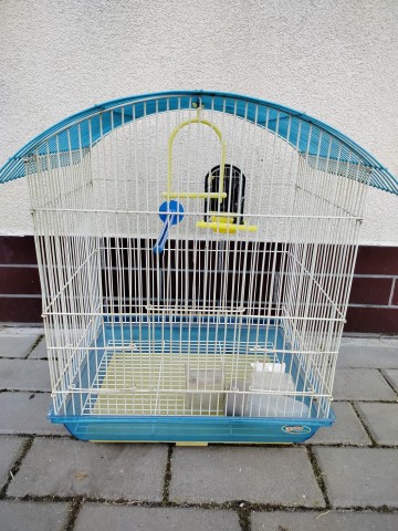Sprzedam klatkę do papug i do małych gryzoni