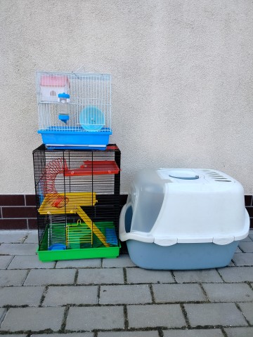 Sprzedam klatkę do papug i do małych gryzoni