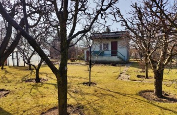 Sprzedam działkę z altaną na ROD Wyspiańskiego w Koninie