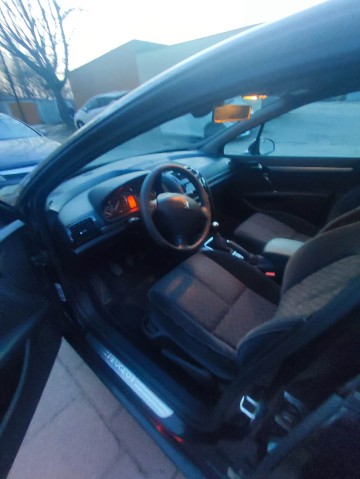 sprzedam samochód peugeot