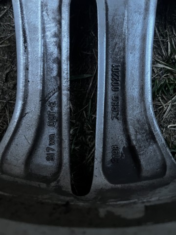 Koła Felgi Audi zimowe 18 " 5x112 235/50/18