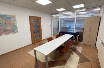 Umeblowany lokal usługowo-biurowy o pow. 150m2 -Starówka mia ...