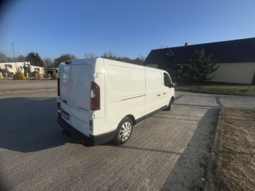 Renault Trafic. 1.6 dci L2H1 2018 r. Prywatne ogłoszenie.