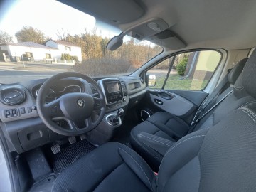 Renault Trafic. 1.6 dci L2H1 2018 r. Prywatne ogłoszenie.