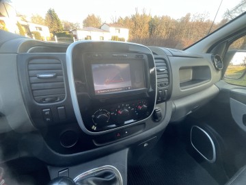 Renault Trafic. 1.6 dci L2H1 2018 r. Prywatne ogłoszenie.