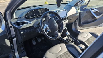 PEUGEOT 2008 130|  Allure | 2016 | Bezwypadkowy | hak