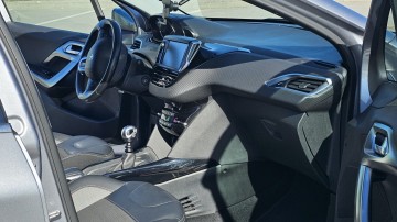 PEUGEOT 2008 130|  Allure | 2016 | Bezwypadkowy | hak