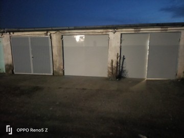 Sprzedam Garaże Garaż