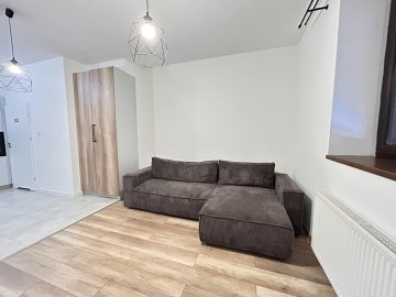 KAWALERKA DO WYNAJĘCIA - CHORZEŃ