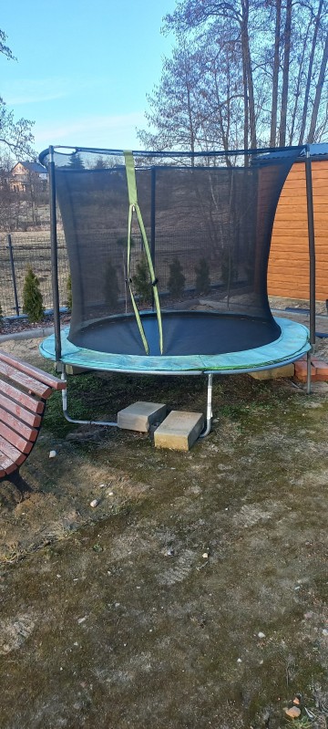 SPRZEDAM TRAMPOLINA OGRODOWA