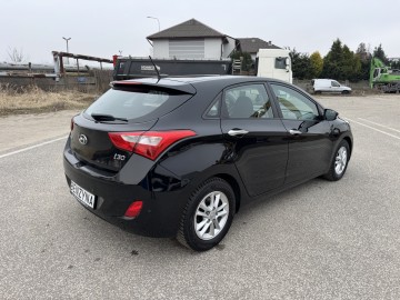 Hyundai i30 1.4 BENZYNA Klimatronik Ledy Nawigacja Kamera