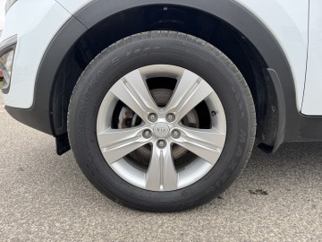 Kia Sportage 1.6 BENZYNA Nawigacja Kamera Ledy Tempomat