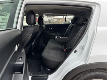 Kia Sportage 1.6 BENZYNA Nawigacja Kamera Ledy Tempomat