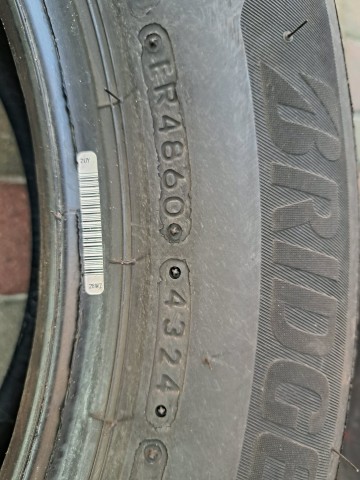 Sprzedam komplet opon letnich 215/60 R17