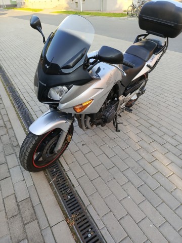 Sprzedam Honda CBF 600
