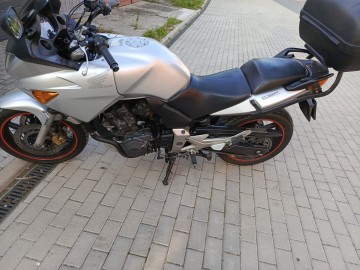 Sprzedam Honda CBF 600