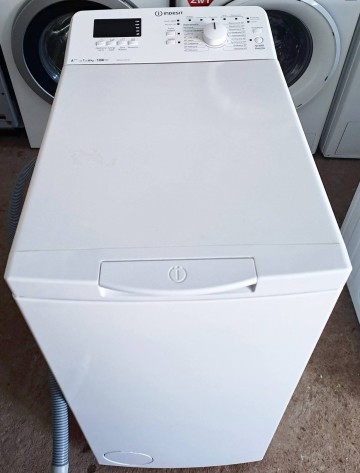 Sprzedam pralkę firmy Indesit