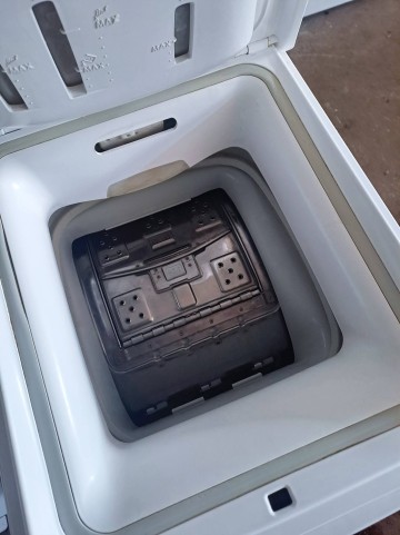 Sprzedam pralkę firmy Whirlpool