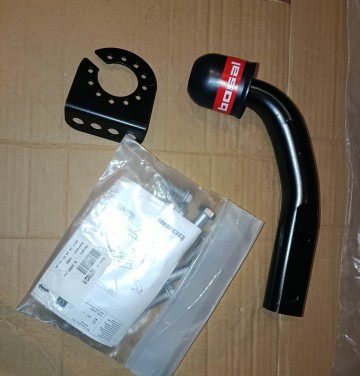 Hak holowniczy odkręcany