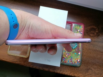 Sprzedam Samsunga Galaxy s20 fe 5g dual SIM jak nowy 16gb 12