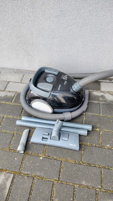 Sprzedam odkurzacz sencor