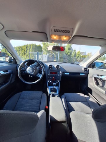 AUDI A3 Sportback 2.0 TDI 140 KM