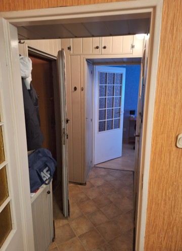 wynajmę mieszkanie na I piętrze