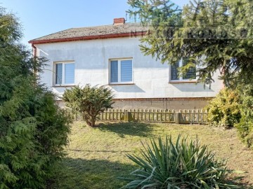 Dom wolnostojący z dużą działką 5673 m² blisko jeziora