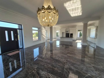 Awangardowa rezydencja o pow. 300m2-Żychlin-gm. Stare Miasto