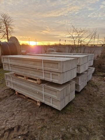 PŁYTY FUNDAMENTOWE POD PANEL I SIATKĘ