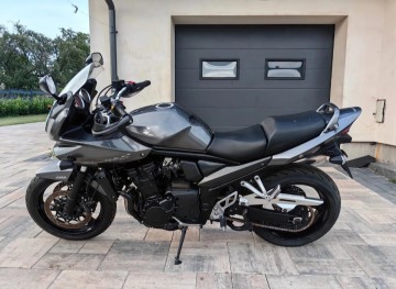 SUZUKI BANDIT 1250S + gratis kamera GoPro Hero 9