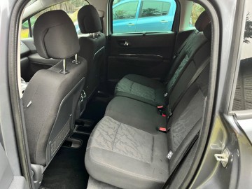 Sprzedam Peugeota 3008 z 2011