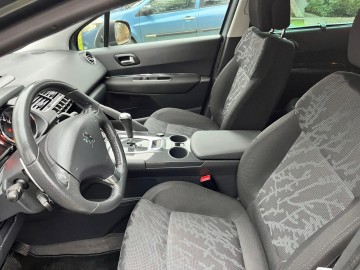 Sprzedam Peugeota 3008 z 2011