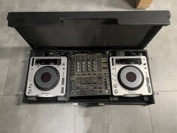 Konsola DJ Pioneer DJM 600 + 2x CDJ 800MK2  Stan: dobry, spr