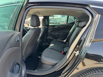 Opel Astra 1.4 BENZYNA Klimatronik Nawigacja Kamera Ledy