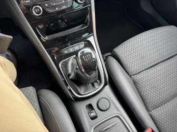 Opel Astra 1.4 BENZYNA Klimatronik Nawigacja Kamera Ledy