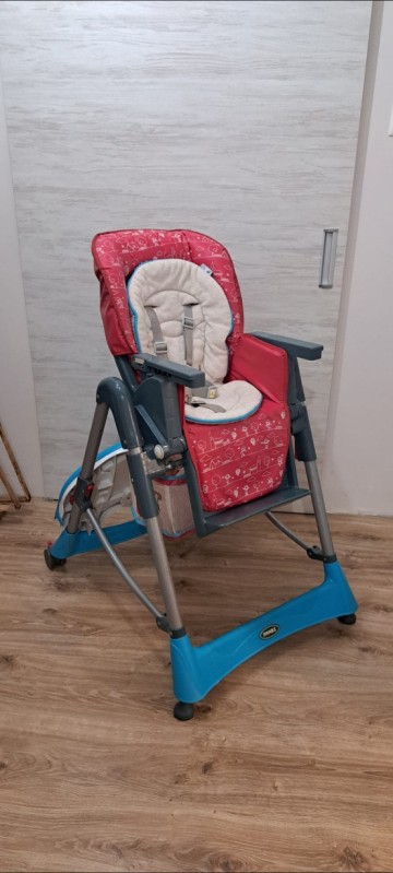 SPRZEDAM KRZESEŁKO DO KARMIENIA