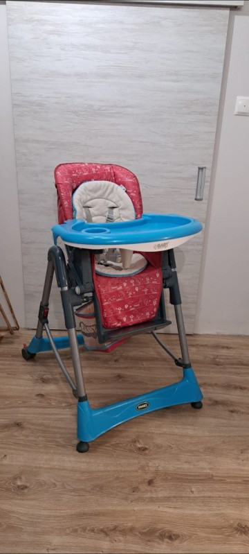 SPRZEDAM KRZESEŁKO DO KARMIENIA