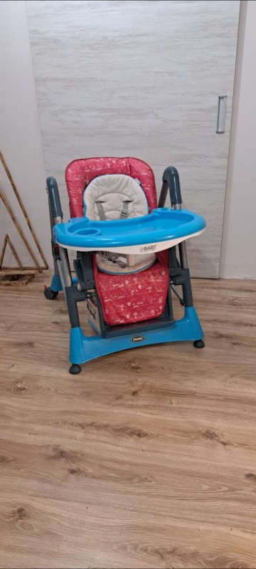 SPRZEDAM KRZESEŁKO DO KARMIENIA