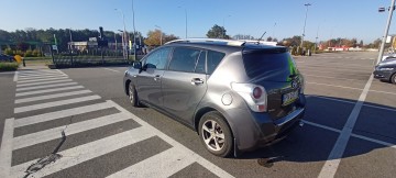 Toyota verso 1 8 benzyna gaz