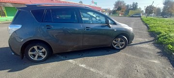 Toyota verso 1 8 benzyna gaz