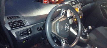 Toyota verso 1 8 benzyna gaz