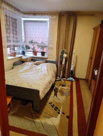 Sprzedam lokal 78,15 m2 - Konin- Chorzeń - 1 piętro