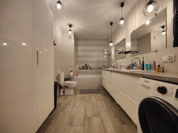 Nowy, wykończony dom w zabudowie szeregowej -Żychlin