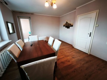 3 pokojowe, rozkładowe mieszkanie z balkonem -os. Chorzeń
