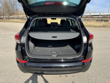 Hyundai Tucson 1.6 BENZYNA Klimatronik Nawigacja Kamera Ledy