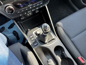 Hyundai Tucson 1.6 BENZYNA Klimatronik Nawigacja Kamera Ledy